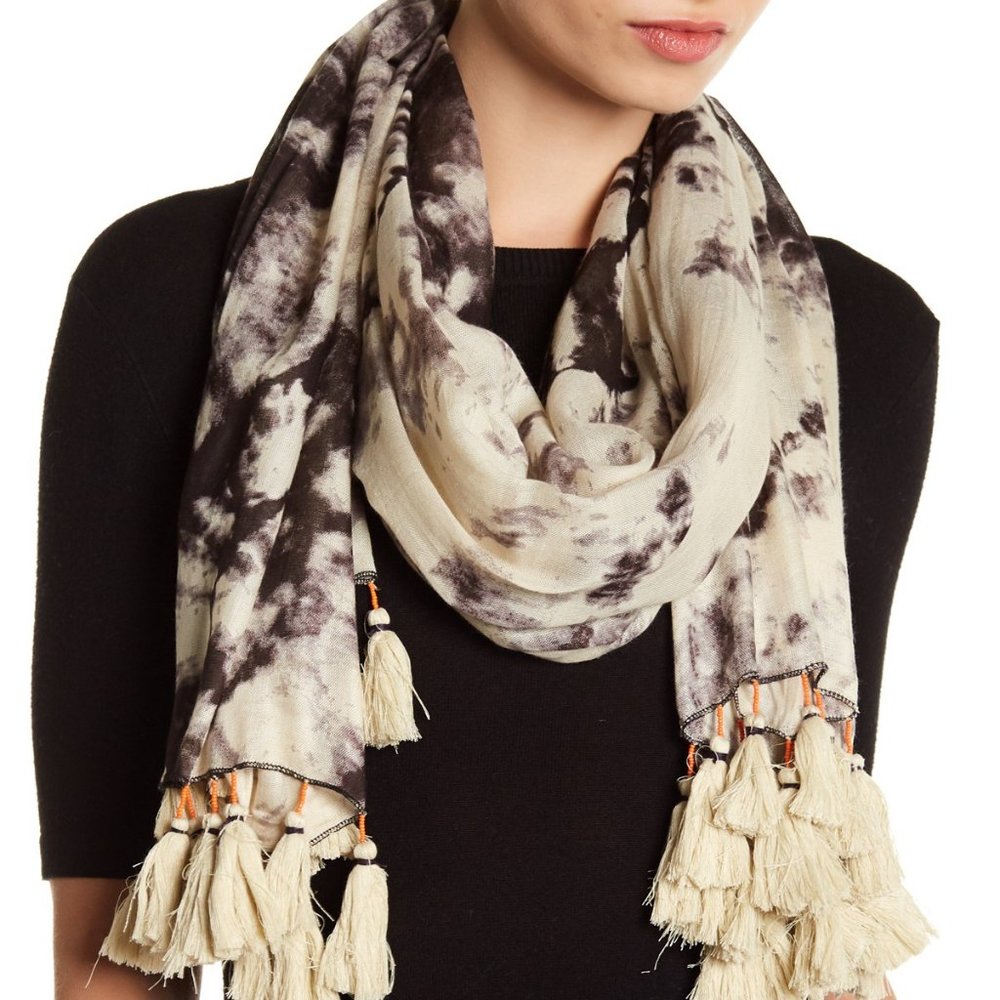 MICHAEL STARS New SCARF Tie-Dye Tassel Wrap Women's NWT GIFT